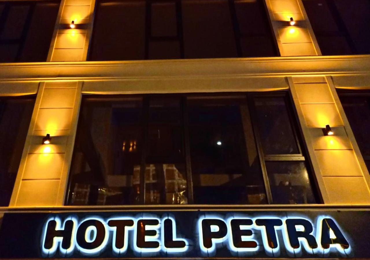 Petra Hotel Tuzla Istanbulská provincie Exteriér fotografie